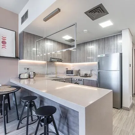 Warm 1-Bedroom Family-Friendly Aparment In Jlt Dubai Exterior photo