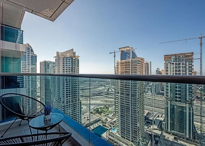 Warm 1-Bedroom Family-Friendly Aparment In Jlt
