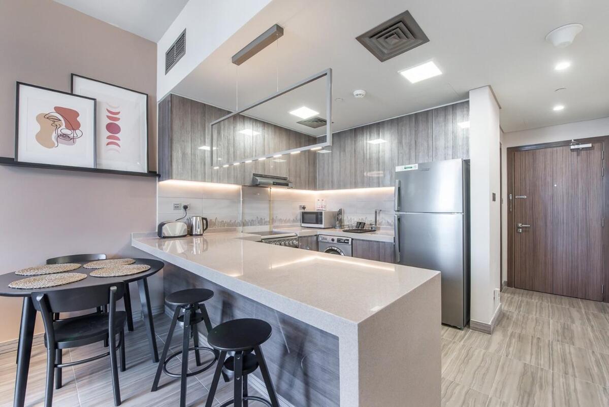 Warm 1-bedroom Family-friendly Aparment In Jlt Holiday home Dubai